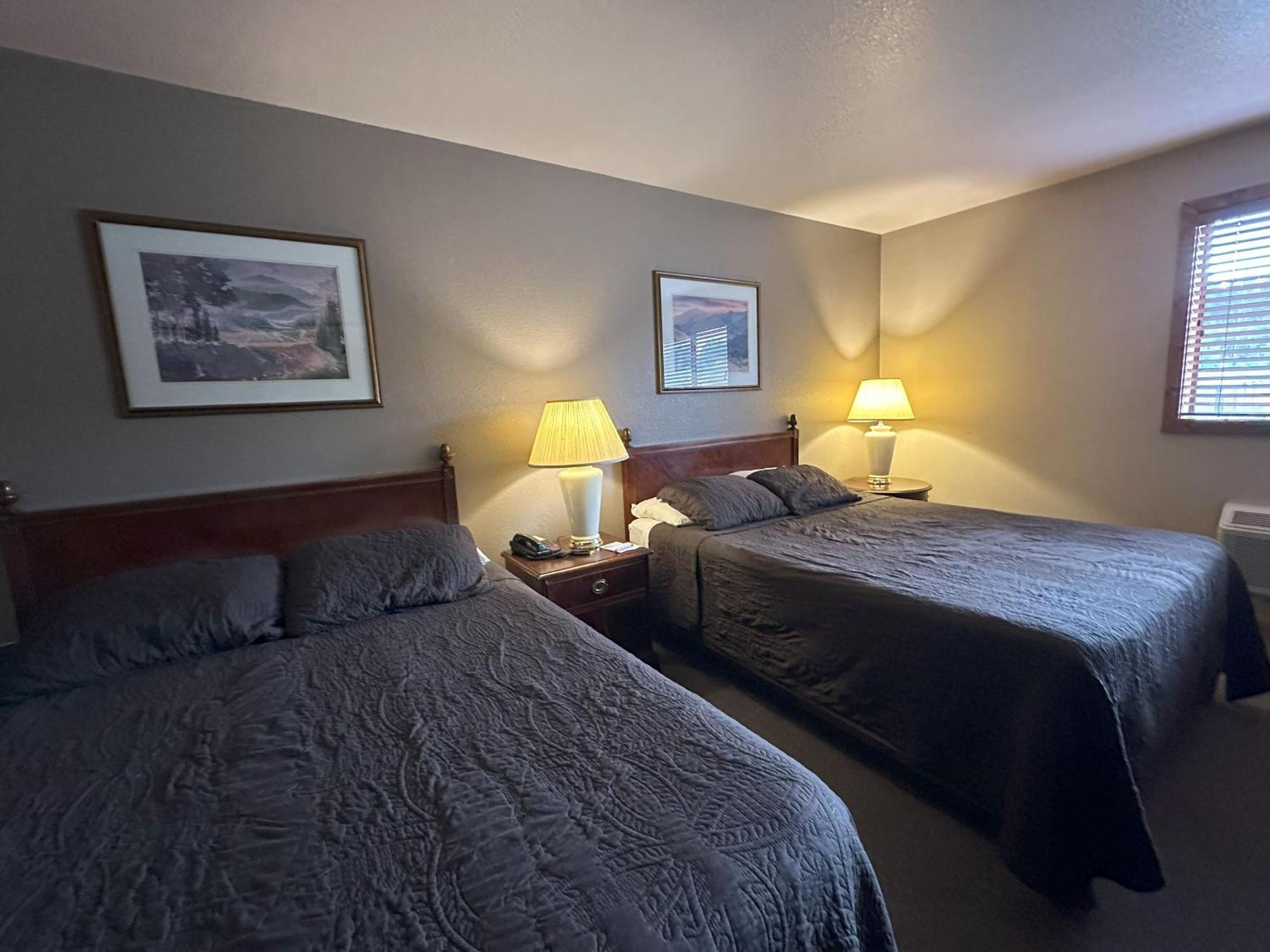 Timber Lodge Inn Клі-Елум Екстер'єр фото
