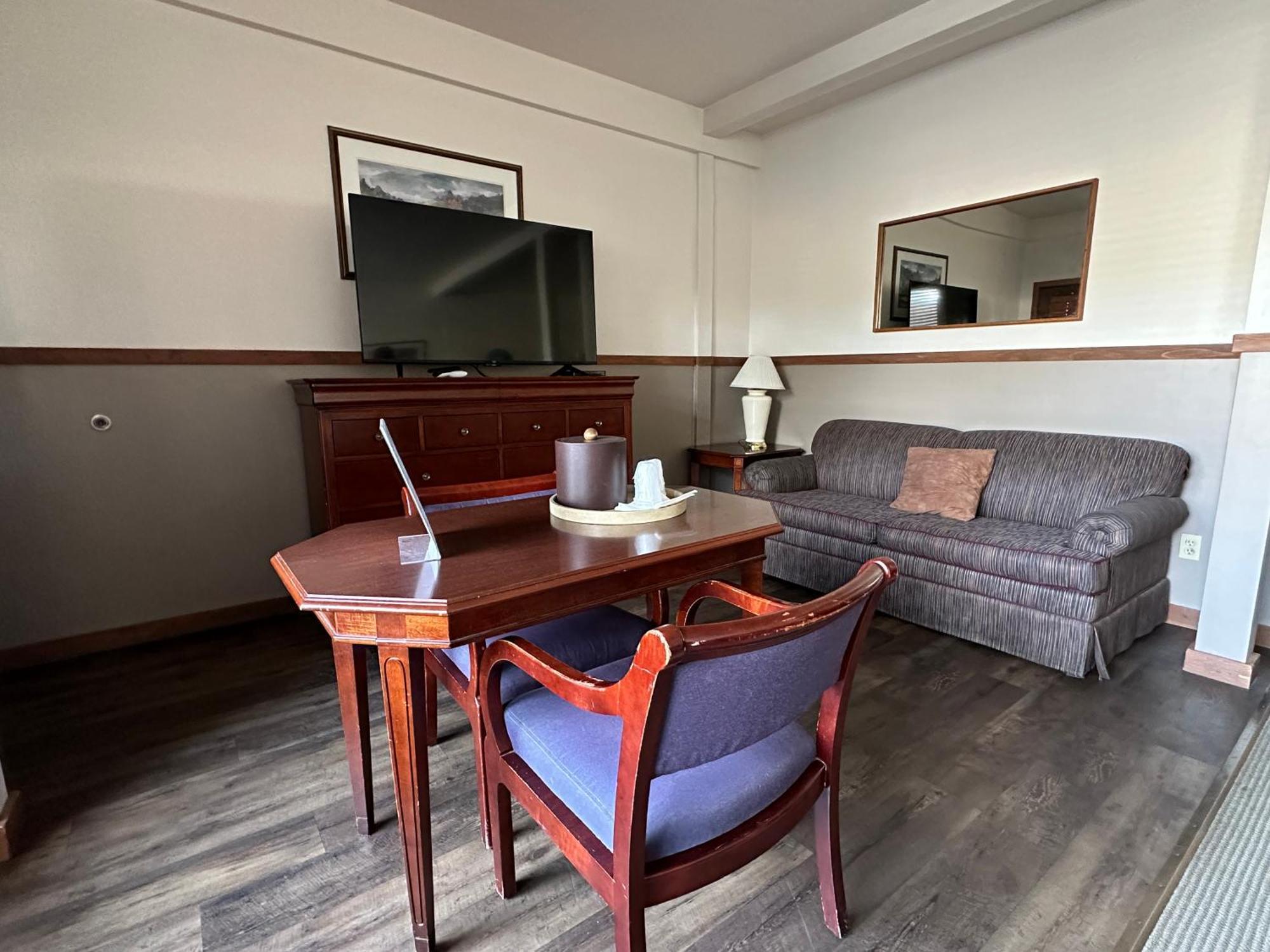 Timber Lodge Inn Клі-Елум Екстер'єр фото