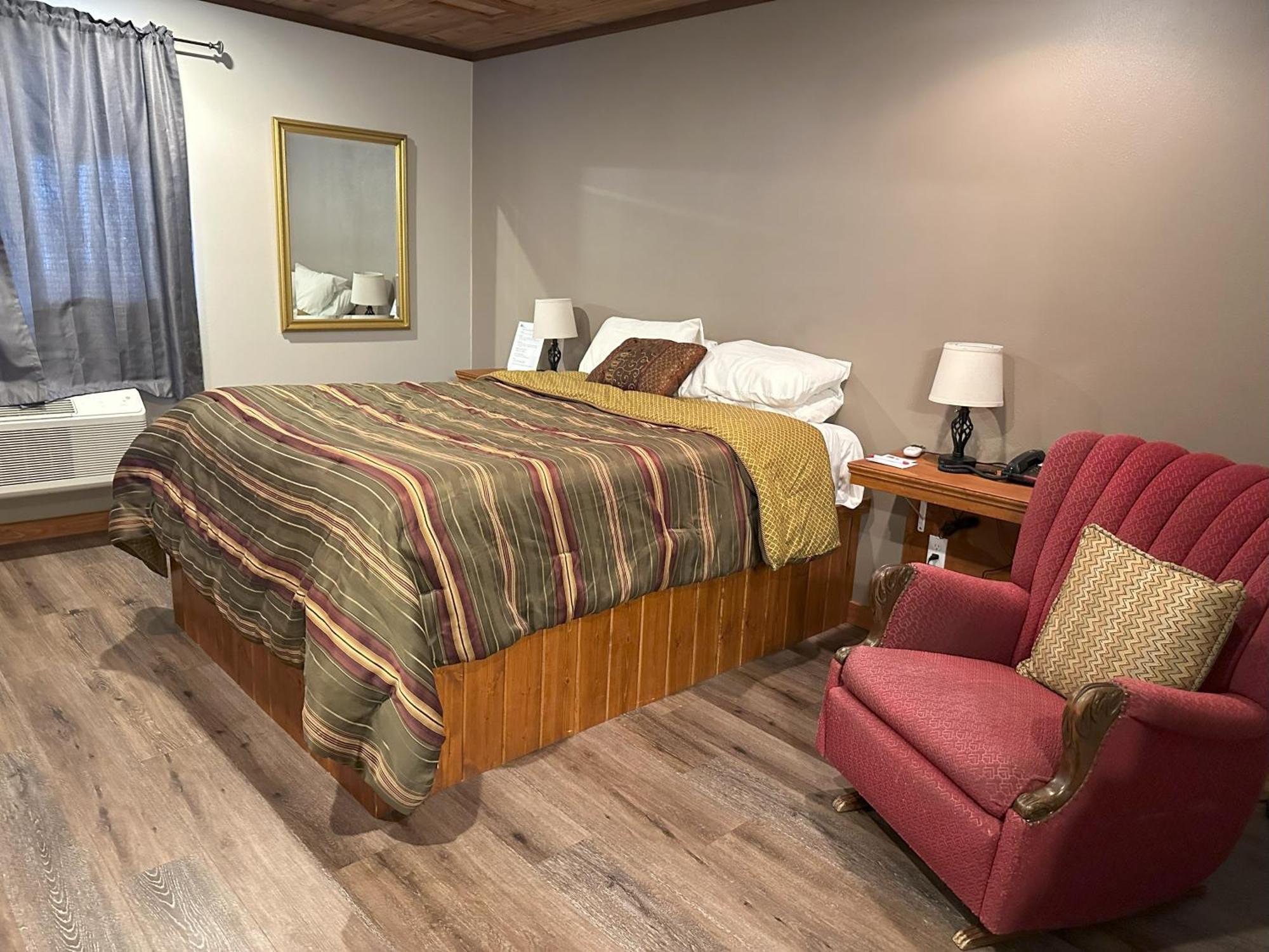 Timber Lodge Inn Клі-Елум Екстер'єр фото